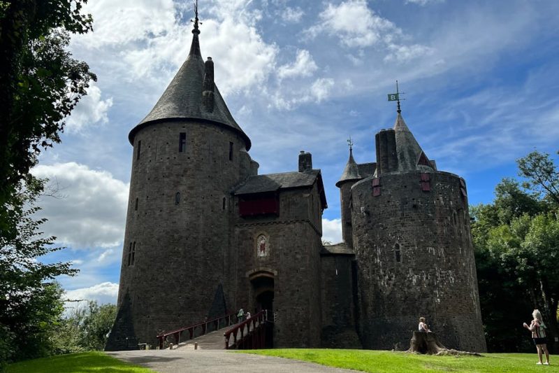 Victorian Gothic Revival Splendor at Cardiff Castle: Must-See Tour!