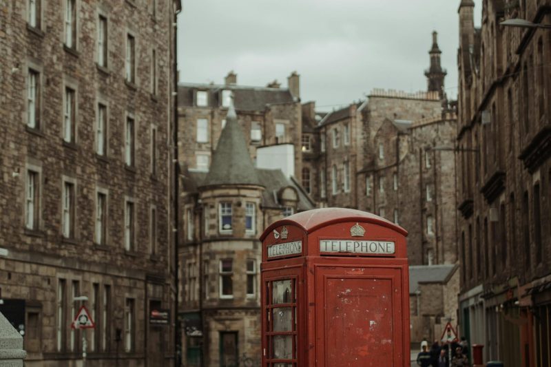 Seafood Specialties in Edinburgh: Best Picks for Culinary Delights