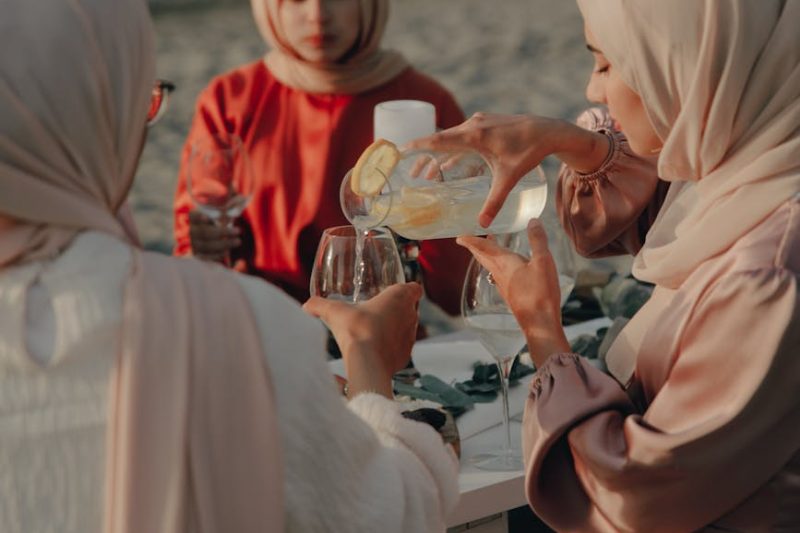 Fine Dining: Exclusive Seaside Feasts with Breathtaking Views